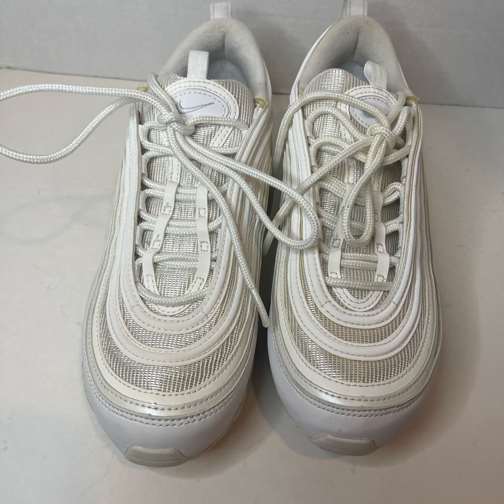 Nike White Air Max Athletic Sneakers